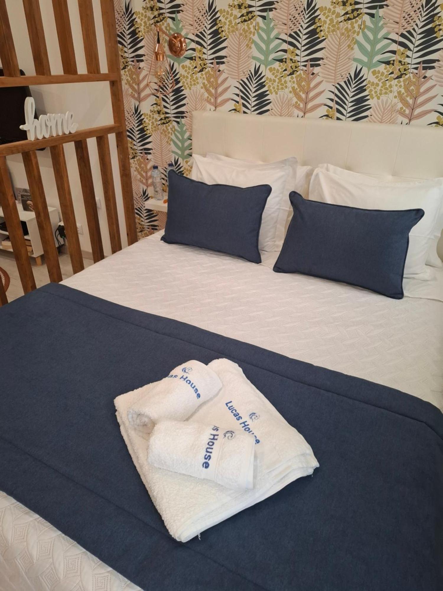 Lucas House Holiday home *